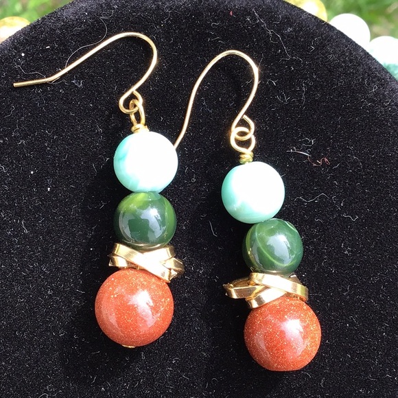 Multi-earth toned Genuine crystal set: necklace, earrings, and bracelet - Picture 3 of 3